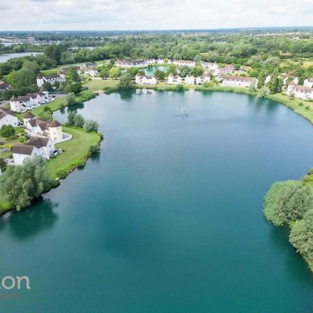 Windrush Lake 65, Sunset Lodge - P South Cerney Zewnętrze zdjęcie